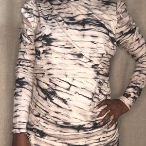 H&M mini printed dress Size Large